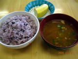 美味しい黒豆ご飯と豚汁ができました♪